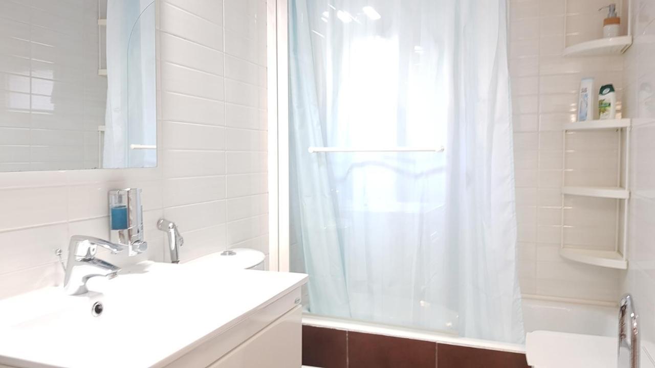 Renovated Lovely Apartment Near Airport & Sea Pórto Ráfti Eksteriør billede